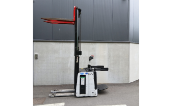 Gerbeur autoporté Hyster S15S - 154 h - Occasion Gerbeur autoporté Hyster S15S - 154 h - Occasion